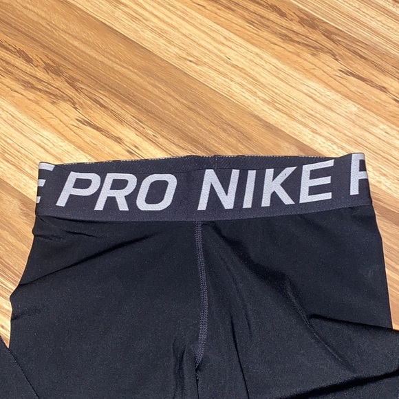 Nike pro leggings - Picture 3 of 4